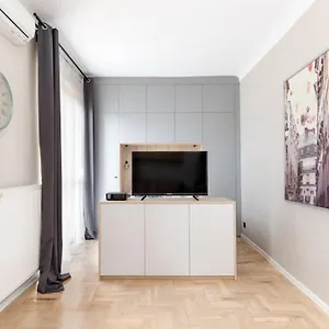 Marszalkowska 28 By Renters Варшава
